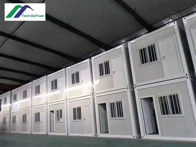 Avtagbar prefabricerade containerhem